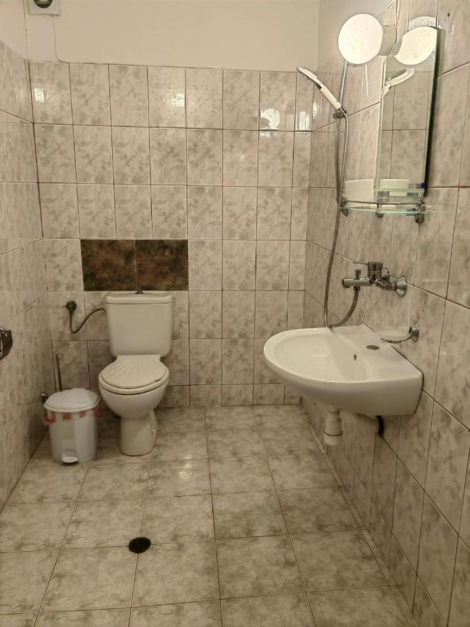 Хотел Тримата Мускетари 瓦爾納 外观 照片